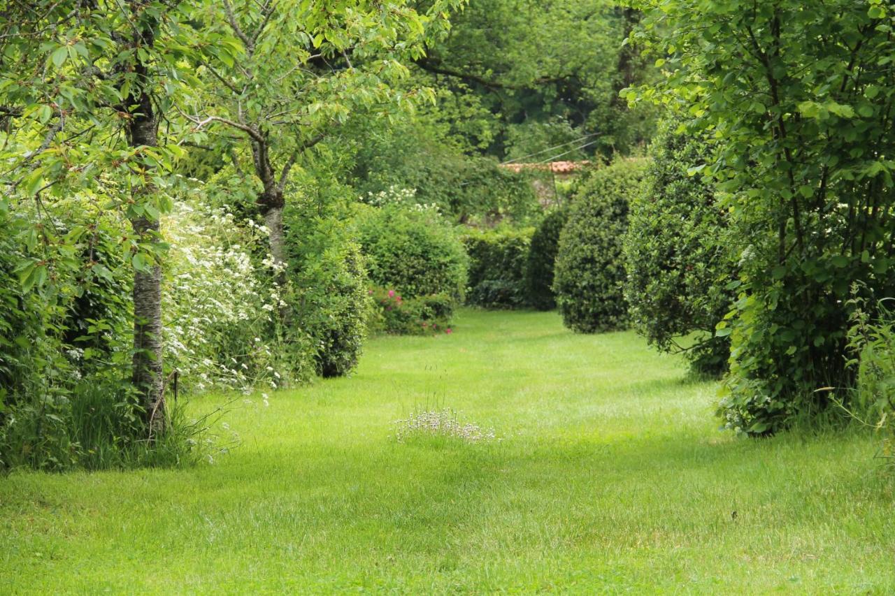 Domaine Des Roches Blanches Vila Le Pin  Exterior foto