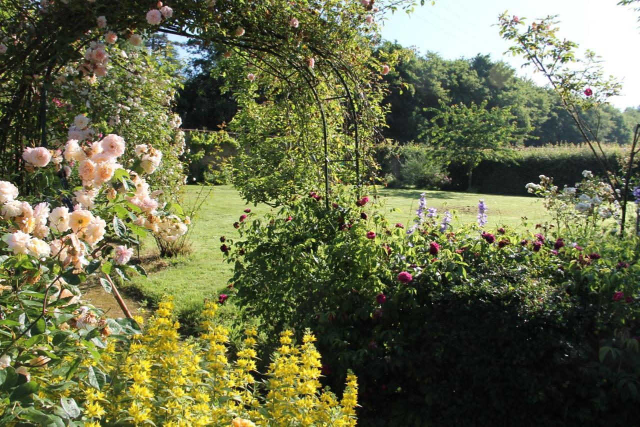 Domaine Des Roches Blanches Vila Le Pin  Exterior foto